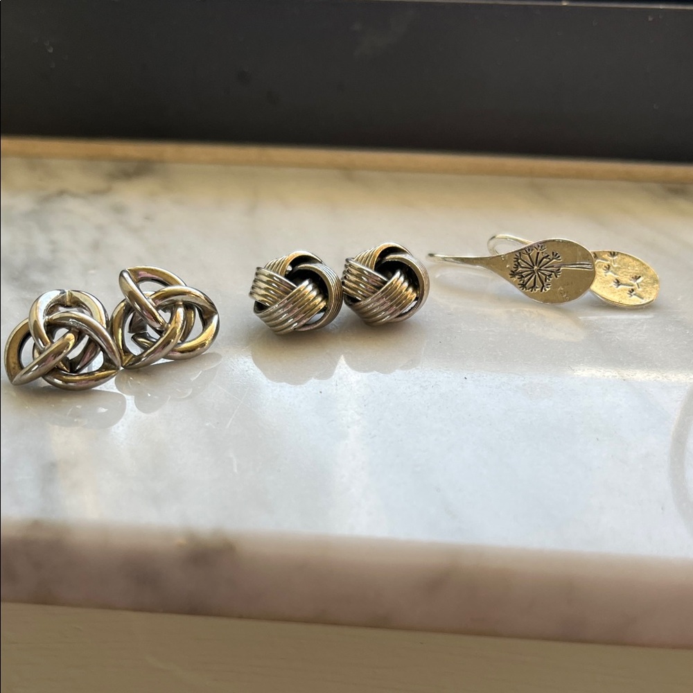 Elegant Silver Knot Earrings Set